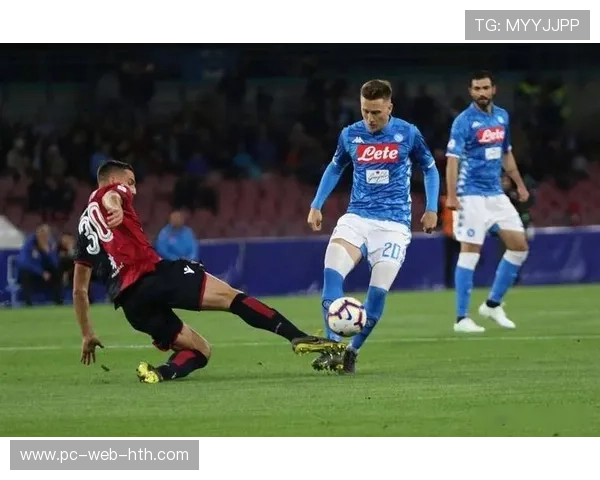 争议与绝杀:十人那不勒斯客场逆转热那亚的戏剧性一夜 争议与绝杀:十人那不勒斯客场逆转热那亚的戏剧性一夜